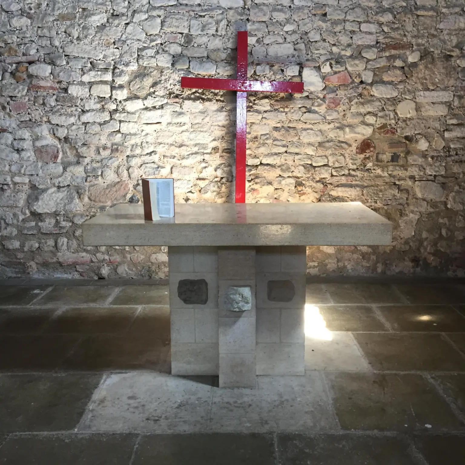 Stone Altar, St Peter-on-the-Wall, 2019